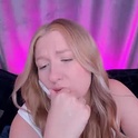 hollyylee's Profile Picture