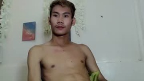 Recent Screenshot of  hotasian_cums69