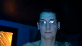 Recent Screenshot of  hotbeexxx81