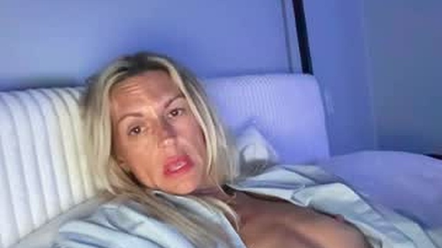 hotmommy_cums