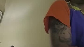 Recent Screenshot of  itty_bitty93