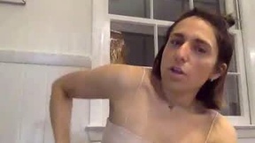 Recent Screenshot of  itty_bitty_abby