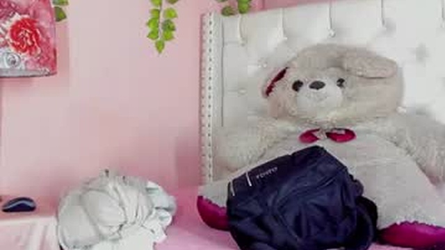 ivonnex_