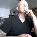 iwalknaked's Profile Picture