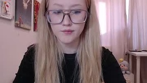 Recent Screenshot of  joan_kiss