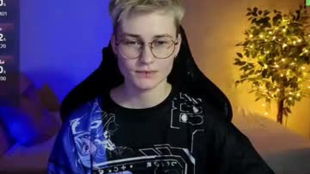 joan_night