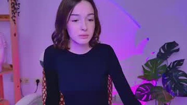 justlittleevaa