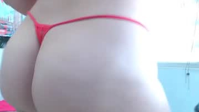 kaily_bigass1