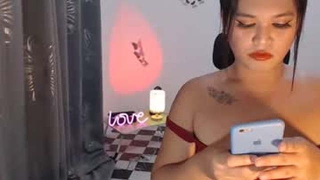 kellys_hot_assxx