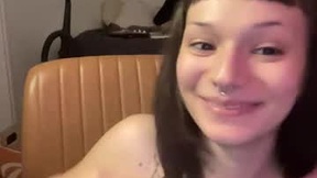 لقطة شاشة حديثة لـ kinky_karlie