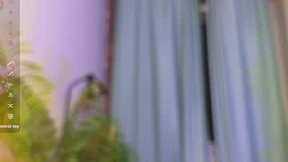 Recent Screenshot of  kittenlolla