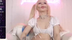 Recent Screenshot of  kittymurrmeow