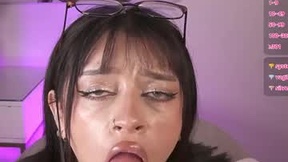 Recent Screenshot of  kloe_meow