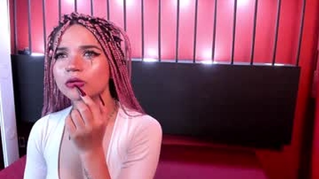kylie_foxx1