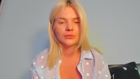 हाल ही का स्ट्रीनिॉट lallie_