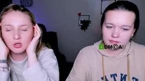 Recent Screenshot of  laura_whisper