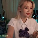 laurawifeness's Profile Picture