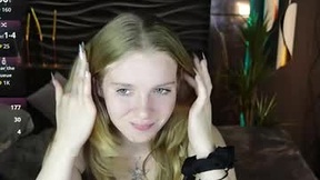 Recent Screenshot of  layla_glam