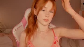 हाल ही का स्ट्रीनिॉट leahsthetics