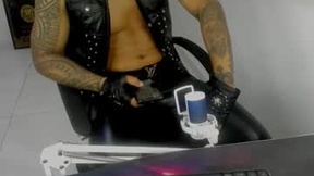 Recent Screenshot of  leather_king_of_bitches