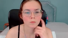 Recent Screenshot of  lexalove_doll