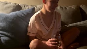 हाल ही का स्ट्रीनिॉट lezzrene