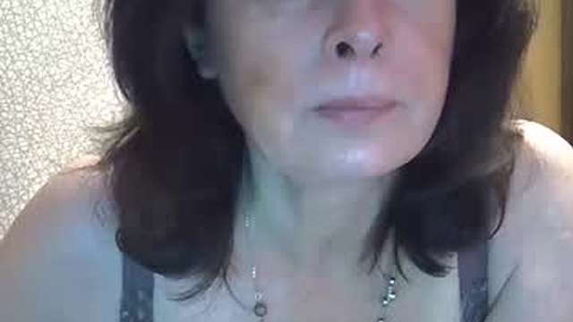 lia_ang