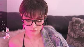 Recent Screenshot of  lia_mackenzie