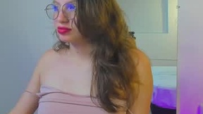 Recent Screenshot of  liiliie_petite