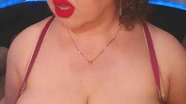 lipsaddiction