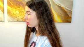 Recent Screenshot of  lira_revery