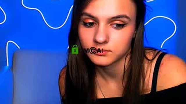 lisa_dark_