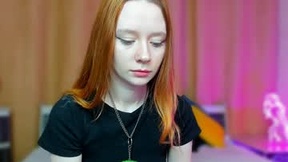 Recent Screenshot of  lisafoxyx