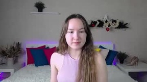 Recent Screenshot of  little_doll_meow