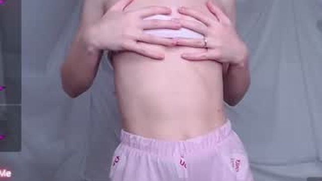 littleee_cutie