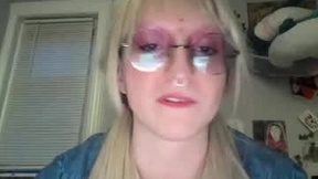 لقطة شاشة حديثة لـ littlemissmargot