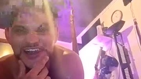 Recent Screenshot of  lookhim25