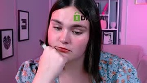 لقطة شاشة حديثة لـ lorraine_carter