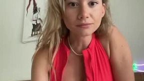 Recent Screenshot of  lorythegoddess