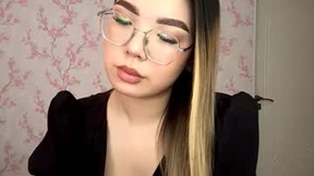 Recent Screenshot of  louise_kiss_