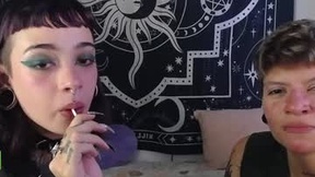 Recent Screenshot of  lovelockedlips