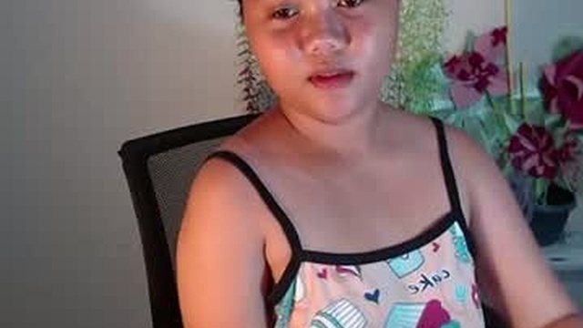 lovely_shella