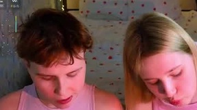 Recent Screenshot of  lovelygirllss