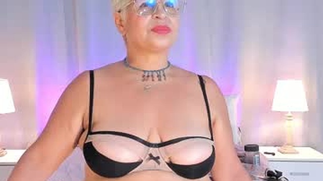 lucy_milf_68
