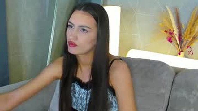 luna_mee