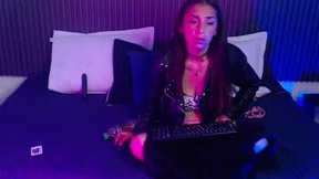 لقطة شاشة حديثة لـ lunaaa_07