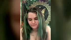 Recent Screenshot of  luvhazelb