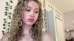 Recent Screenshot of  luvvlea