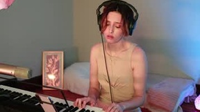 Recent Screenshot of  lylacdoll