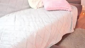 Recent Screenshot of  machellehollenback